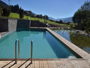 Living-Pool en Autriche pour des producteurs de vin bio