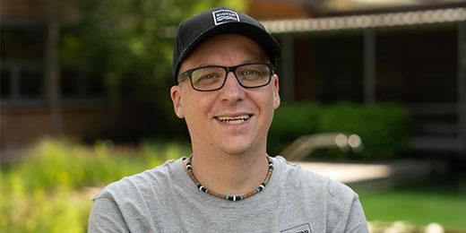 Ralph Smolik sp&eacute;cialiste de la production et de la logistique chez Biotop